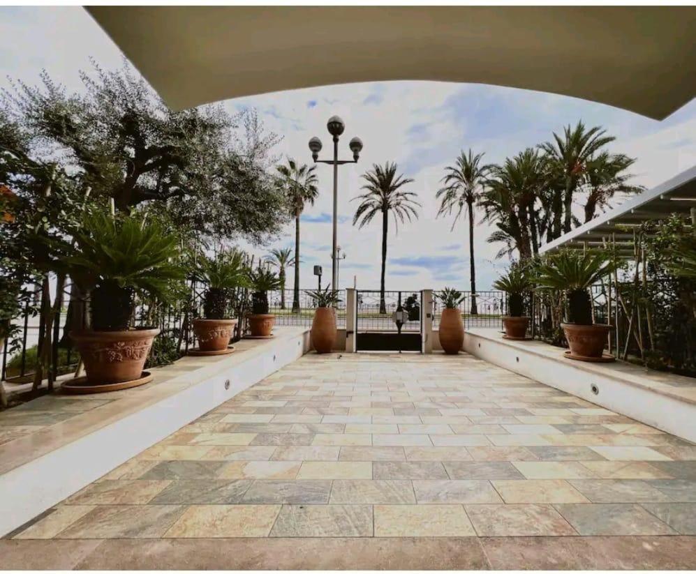 - Promenade Des Anglais - Climatise, 4 Pers Leilighet Nice Eksteriør bilde